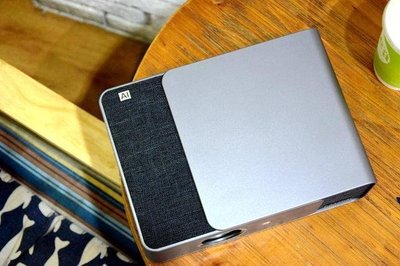 1400流明當貝投影F1測評 強大資源優勢下的巨屏視界與智能語音體驗